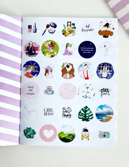 Pastel Hayaller Lila Etiket Kitabı - Girl Boss Sticker Book