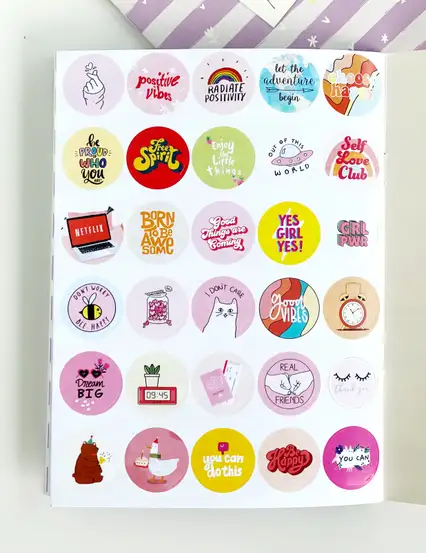 Pastel Hayaller Lila Etiket Kitabı - Girl Boss Sticker Book