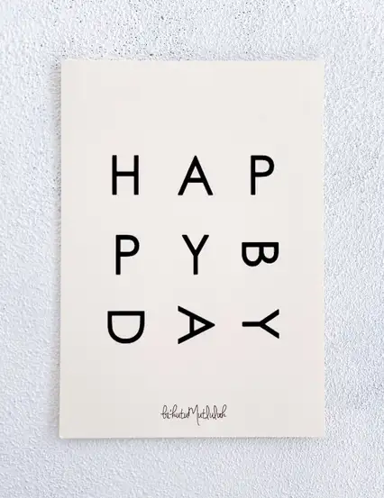 Beyaz Mermer Happy Birthday Motto Kartı Kartpostal