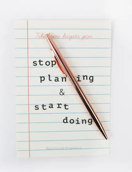 RoseGold Tükenmez Stop Plannig Start Doing Motto Kartı