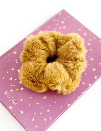 Toka- Hardal Peluş Lastik Toka