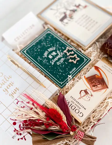 Collection Bikutumutluluk Şans Dolu Bir Yıl Hediye Kutusu