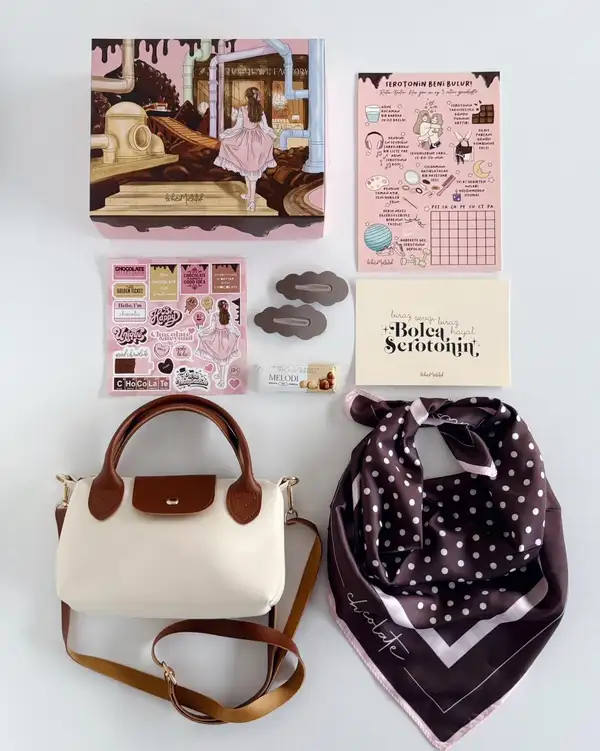 Chocolate & Beyond Hediye Kutusu