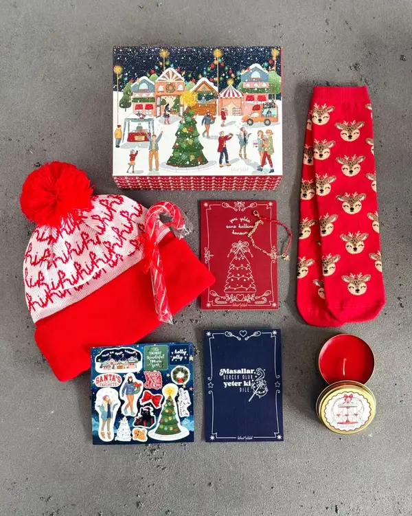 Yılbaşı Masalı Hediye Kutusu