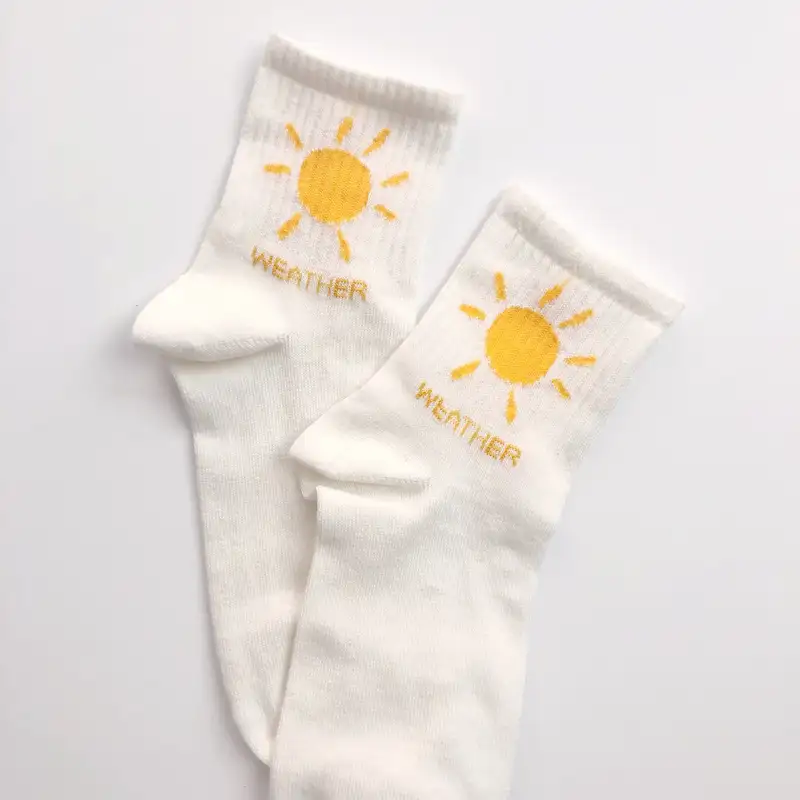 Güneş beyaz çorap