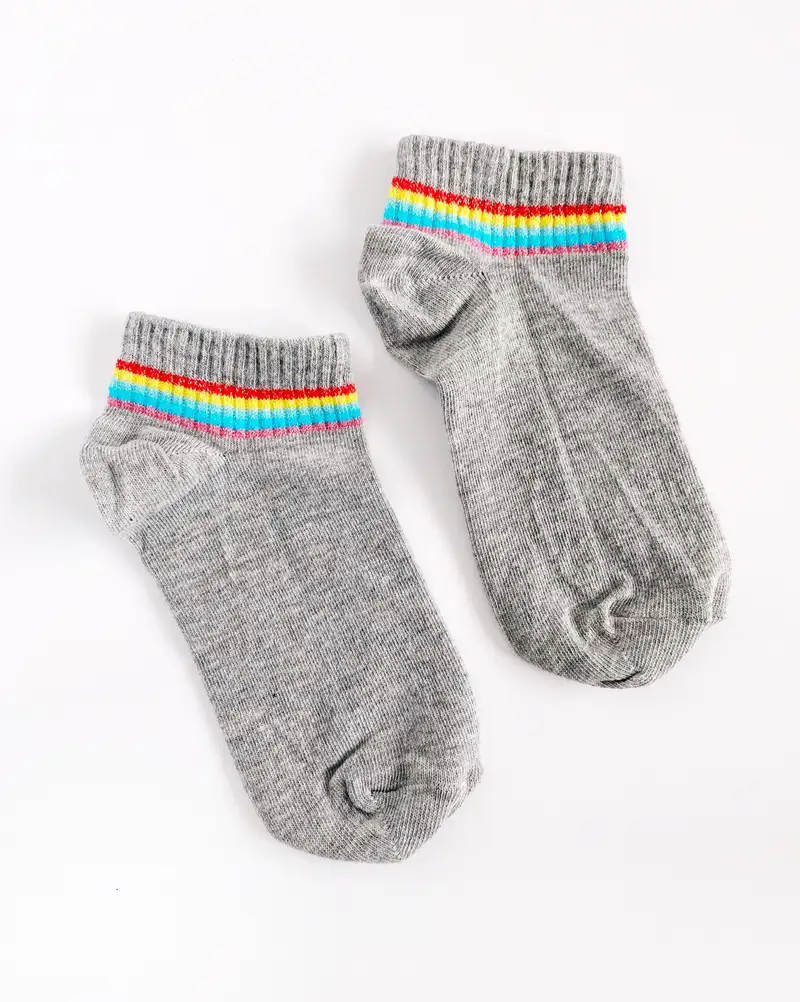 Çorap N088 - Gri Renkli Çizgili Batik Çorap