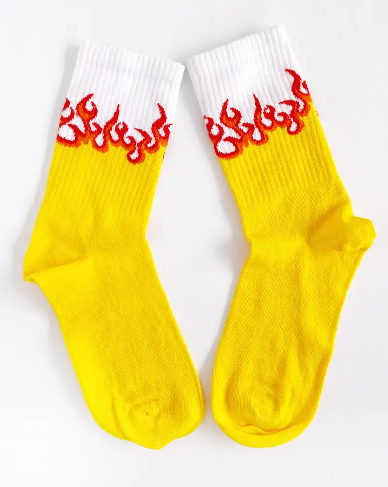 Çorap N057 - Sarı Beyaz Alev Çorap
