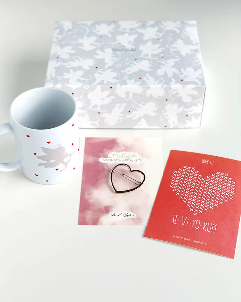 Sevgililer Günü Hediye Kutusu Seti n003- Melekler masalsı aşk hediye kutusu