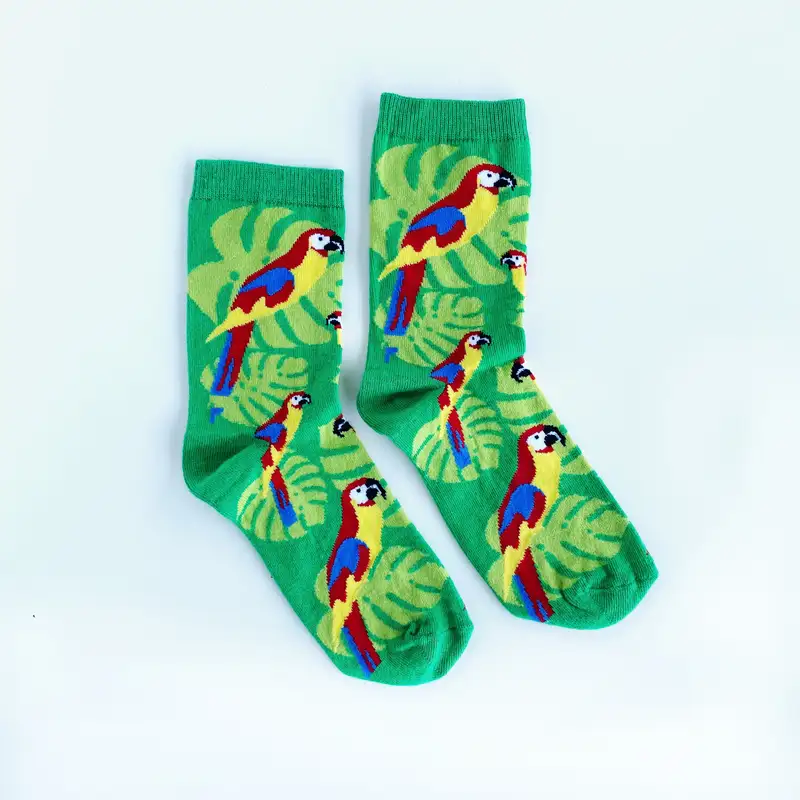 Çorap N107 - Yeşil Papağan Tropikal Çorap