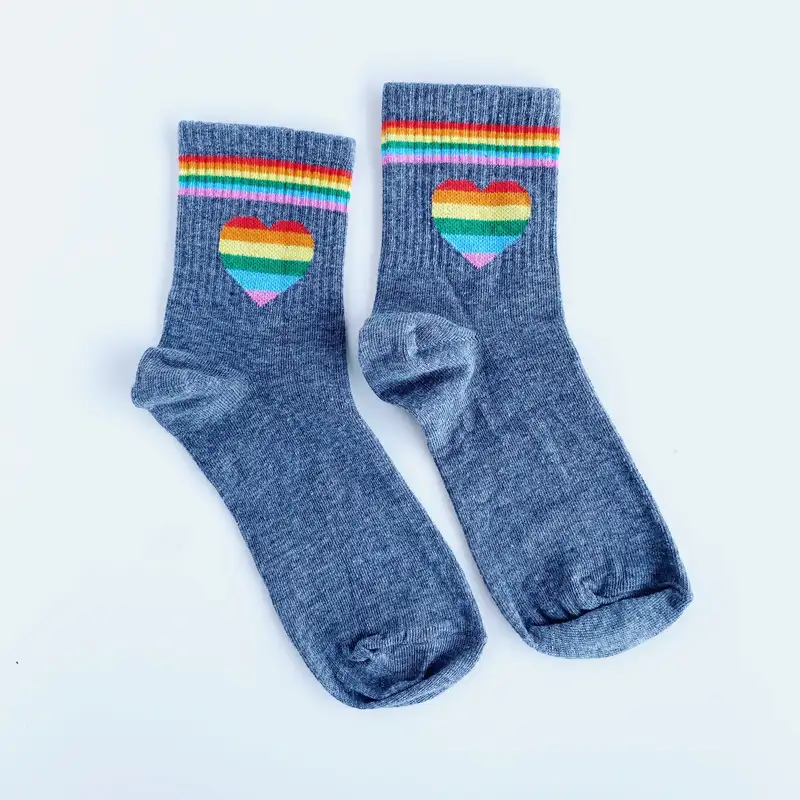 Çorap N136 - Rengarenk renkli kalp Gri Çorap